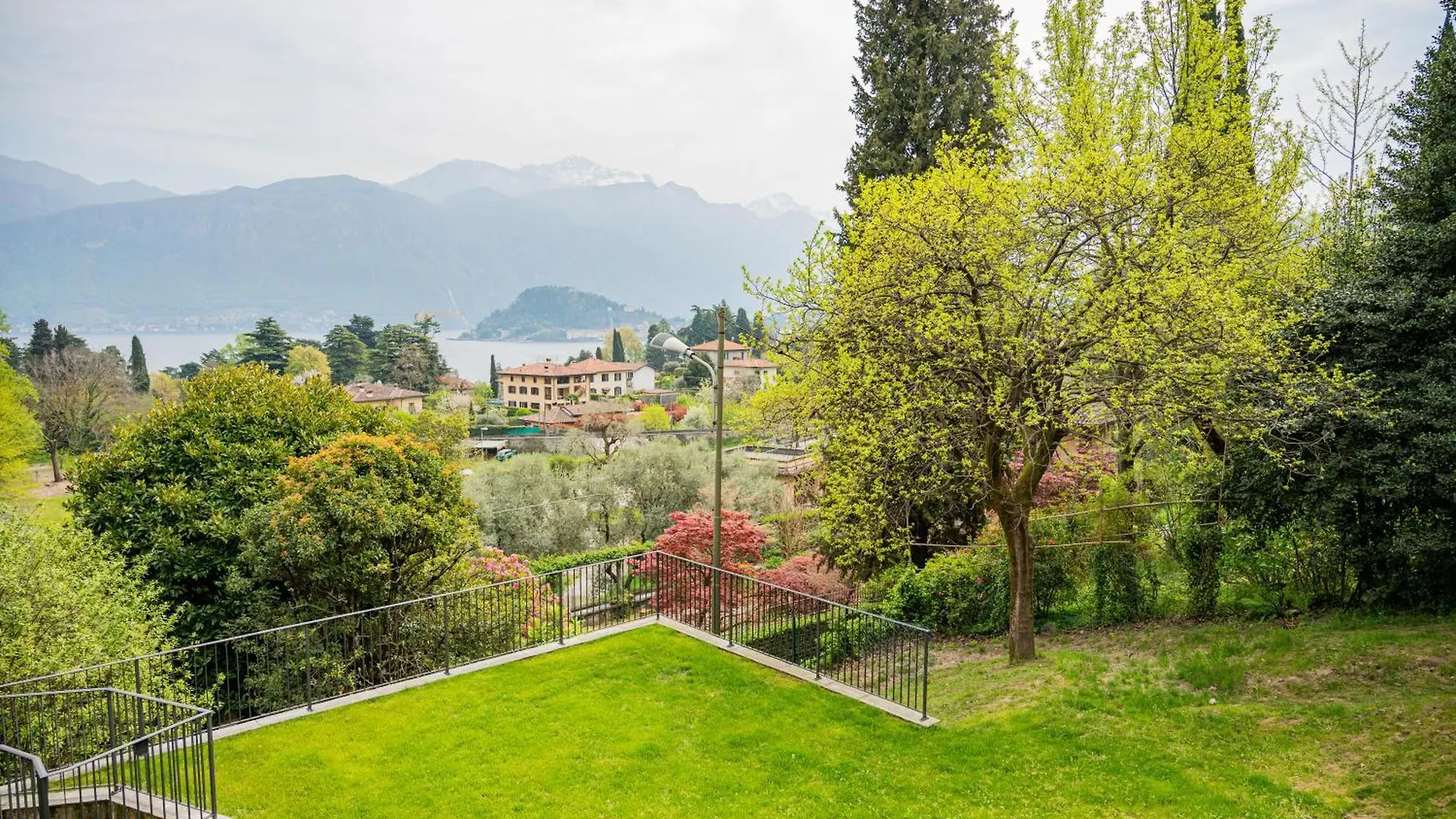 Сasa de vacaciones San Martino Lake Como Holiday House Cadenabbia Italia